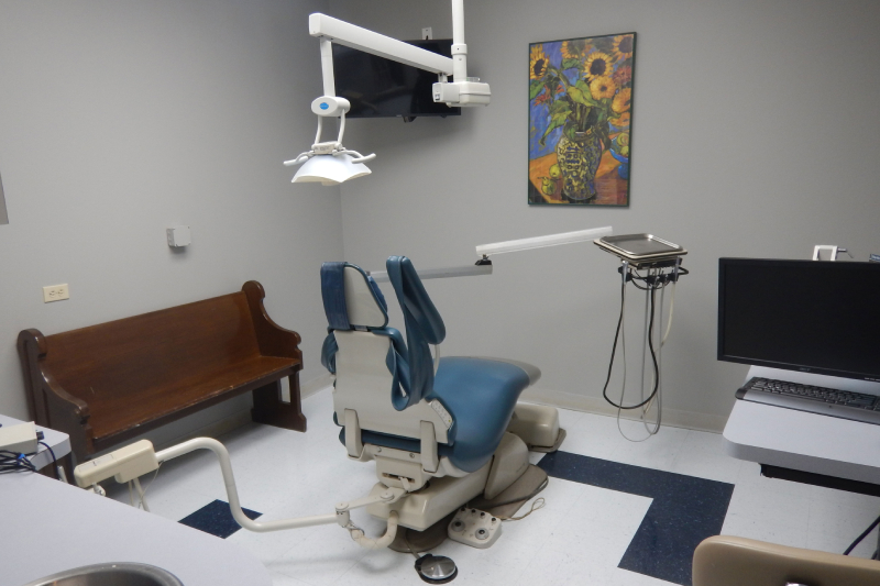 Dentist in San Antonio